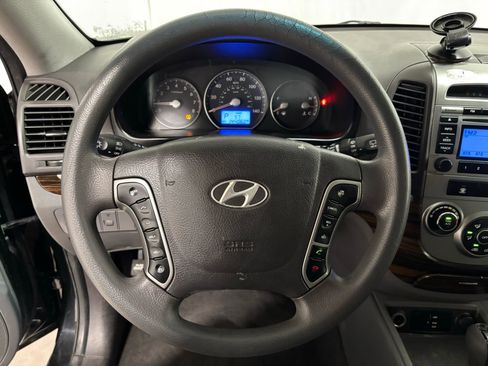 Used 2011 Hyundai Santa Fe GLS image 20
