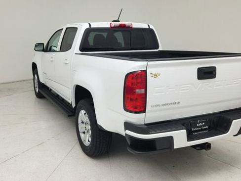 Used 2022 Chevrolet Colorado LT w/ LT Convenience Package RWD image 4