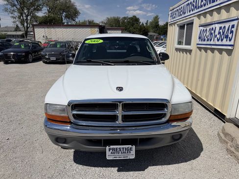 Used 2001 Dodge Dakota 2WD Club Cab image 2
