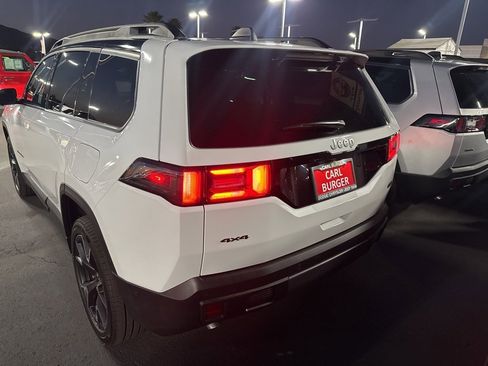 New 2026 Jeep Cherokee Overland image 5