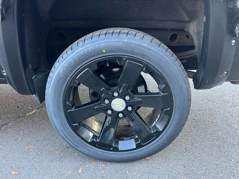 Used 2015 Chevrolet Silverado 1500 LT w/ Rally 2 Edition image 23