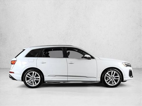 Certified 2025 Audi Q7 3.0T Premium Plus w/ Premium Plus Package AWD/4WD image 4