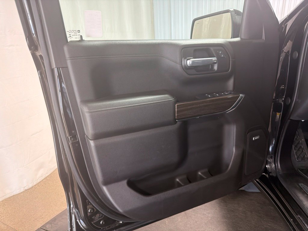 Certified 2021 Chevrolet Silverado 1500 RST w/ All Star Edition Plus AWD/4WD image 4