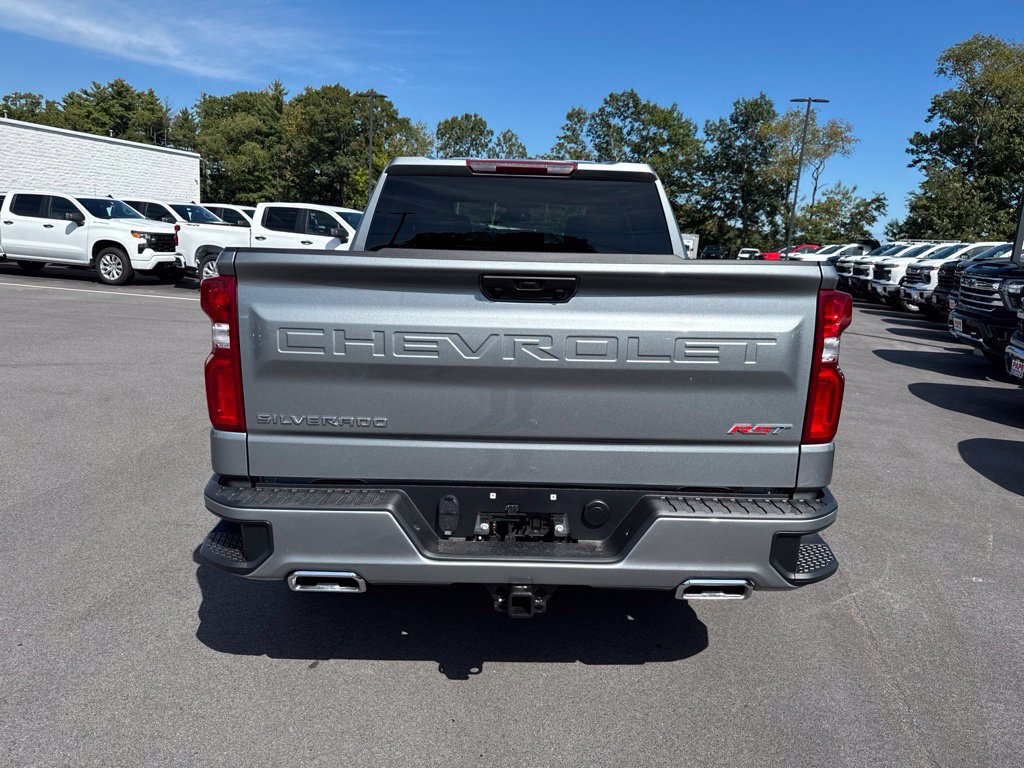 New 2026 Chevrolet Silverado 1500 RST w/ Z71 Off-Road Package AWD/4WD image 5