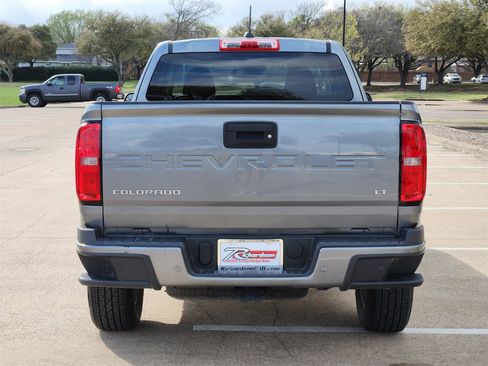 Used 2022 Chevrolet Colorado LT w/ Fleet Safety Package image 5