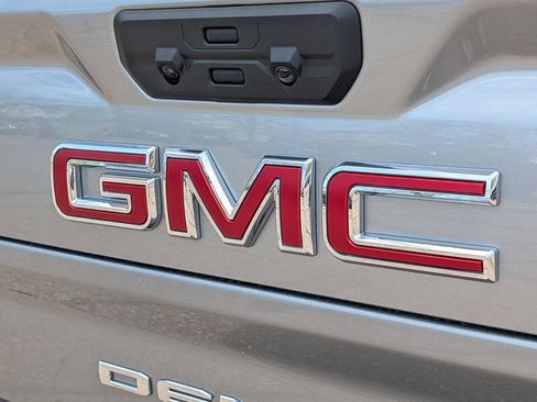 New 2026 GMC Sierra 3500 Denali w/ Denali Reserve Package AWD/4WD image 13