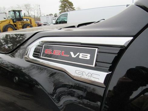 Certified 2022 GMC Sierra 2500 SLE w/ SLE Value Package; image 10