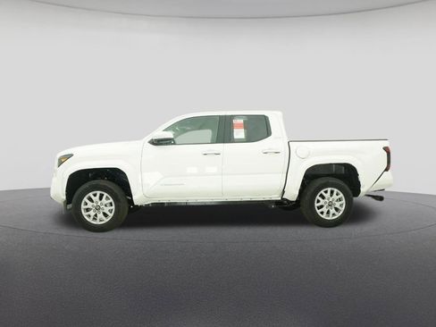 New 2025 Toyota Tacoma SR5 AWD/4WD image 19