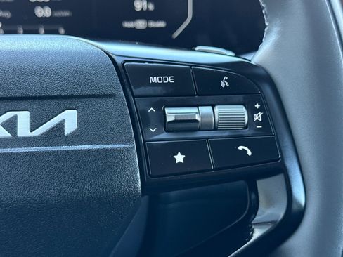 New 2025 Kia EV6 Wind image 27