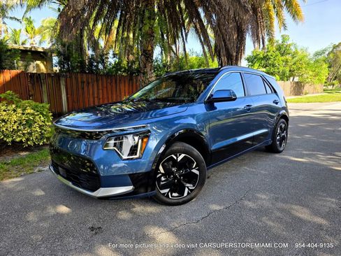 Used 2023 Kia Niro Wind FWD image 9