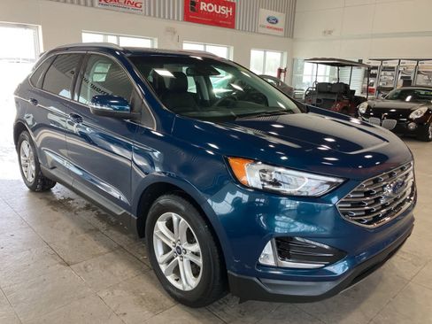 Used 2020 Ford Edge SEL w/ Convenience Package image 3