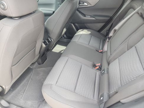 New 2026 Chevrolet Equinox LT image 23