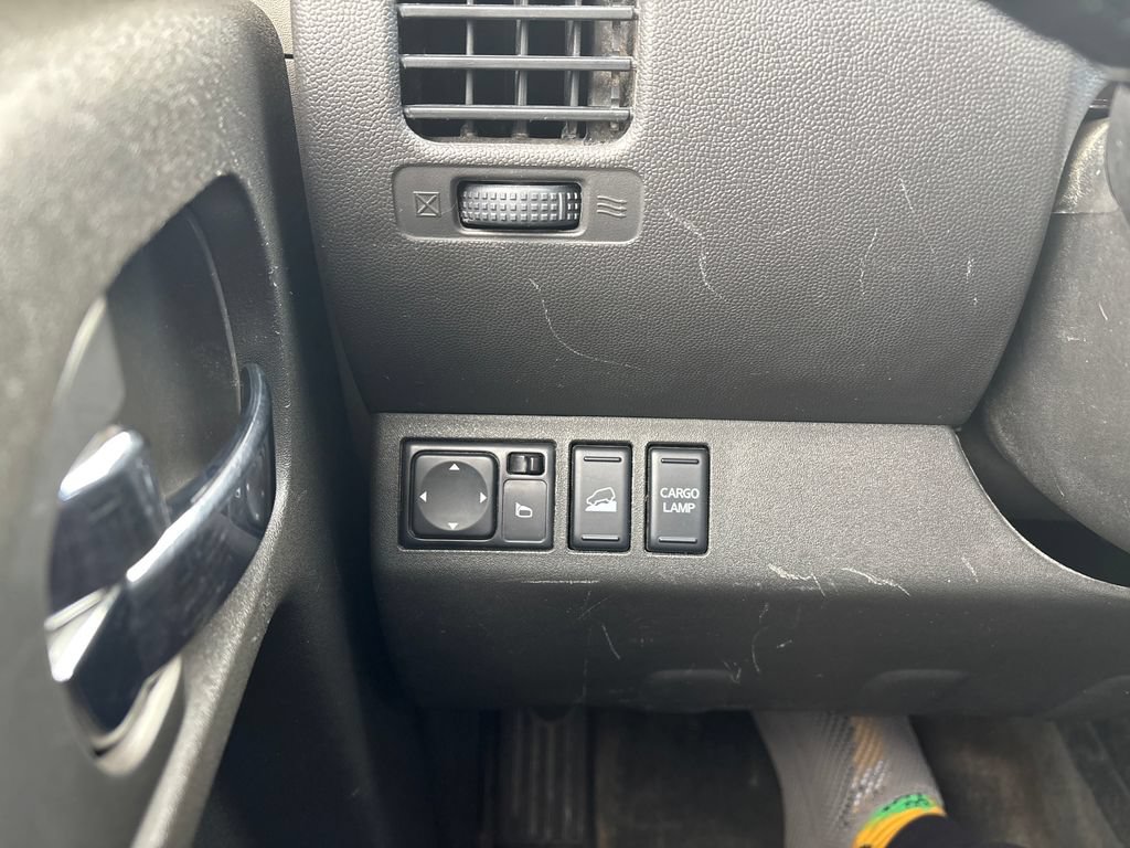 Used 2018 Nissan Frontier SV w/ Value Truck Package AWD/4WD image 22