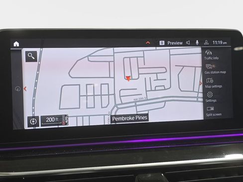 Used 2023 BMW M550i xDrive w/ Dynamic Handling Package image 18