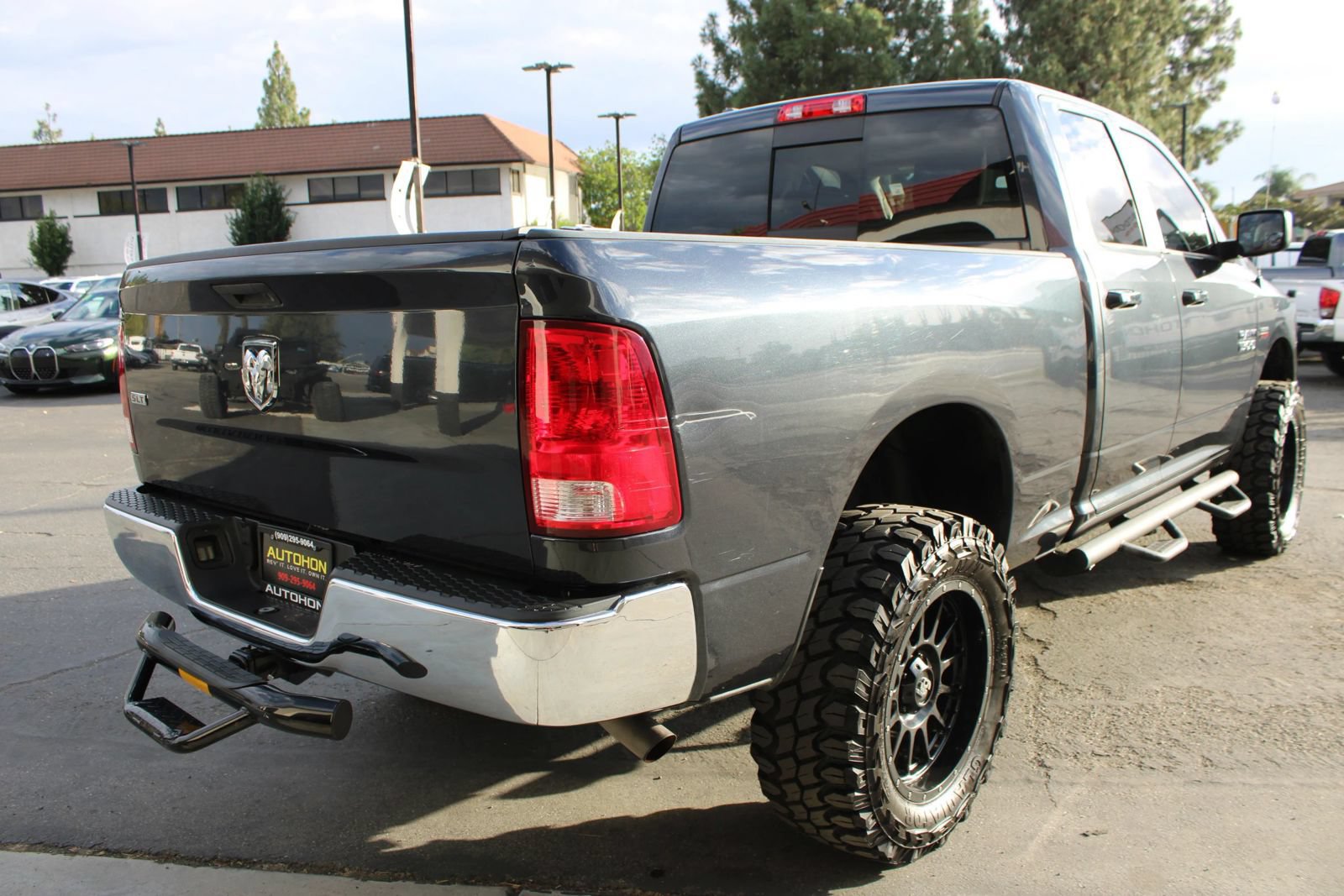 Used 2017 RAM 1500 Classic SLT RWD image 33
