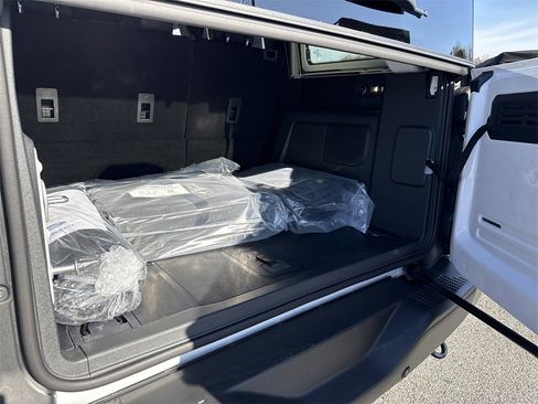 New 2025 Ford Bronco Badlands w/ Sasquatch Package image 20