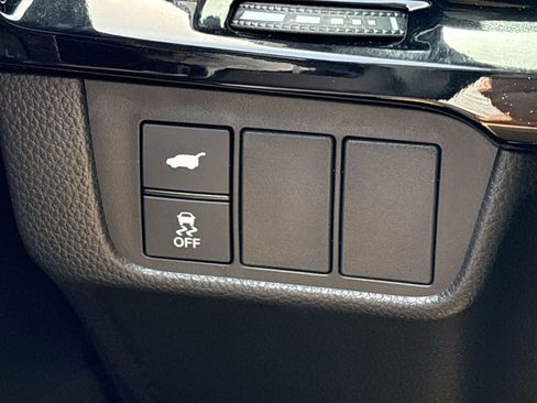 Used 2025 Honda CR-V Sport Touring image 18