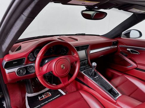 Used 2015 Porsche 911 Carrera RWD image 10