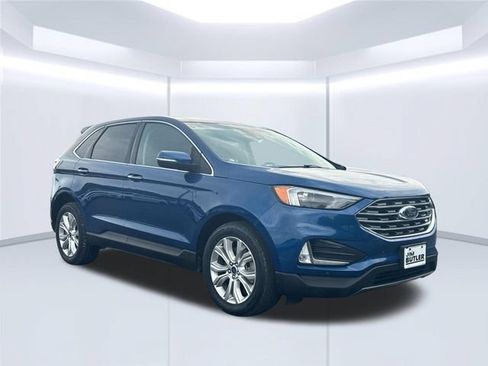 Used 2022 Ford Edge Titanium AWD/4WD image 14