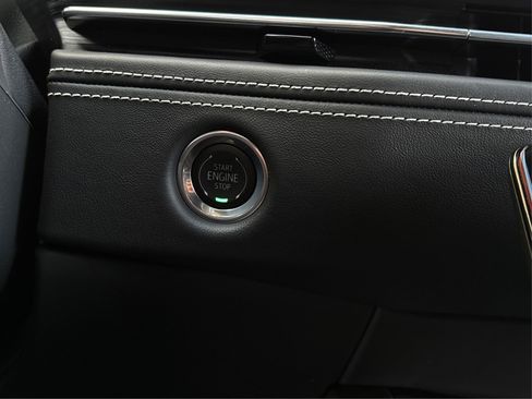 New 2026 Cadillac Escalade ESV Platinum Sport w/ LPO, ONYX Package image 28