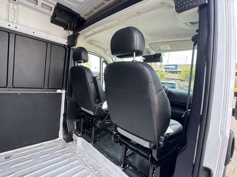 Used 2025 RAM ProMaster 2500 w/ Convenience Group FWD image 20