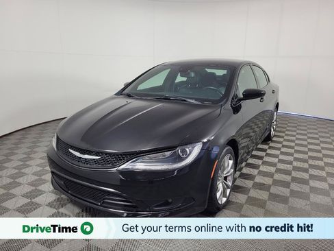 Used 2015 Chrysler 200 S w/ Navigation & Sound Group I AWD/4WD image 1