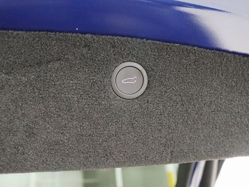 Used 2023 Tesla Model X Base image 38