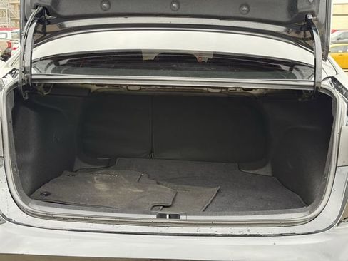 Used 2024 Toyota Corolla LE image 30