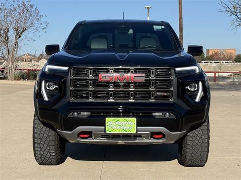 Used 2024 GMC Canyon AT4X image 3