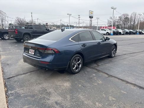 Used 2024 Honda Accord EX-L image 6
