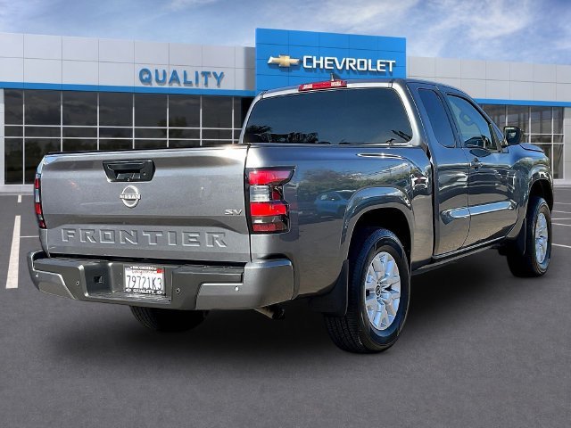 Used 2022 Nissan Frontier SV w/ Technology Package RWD image 7