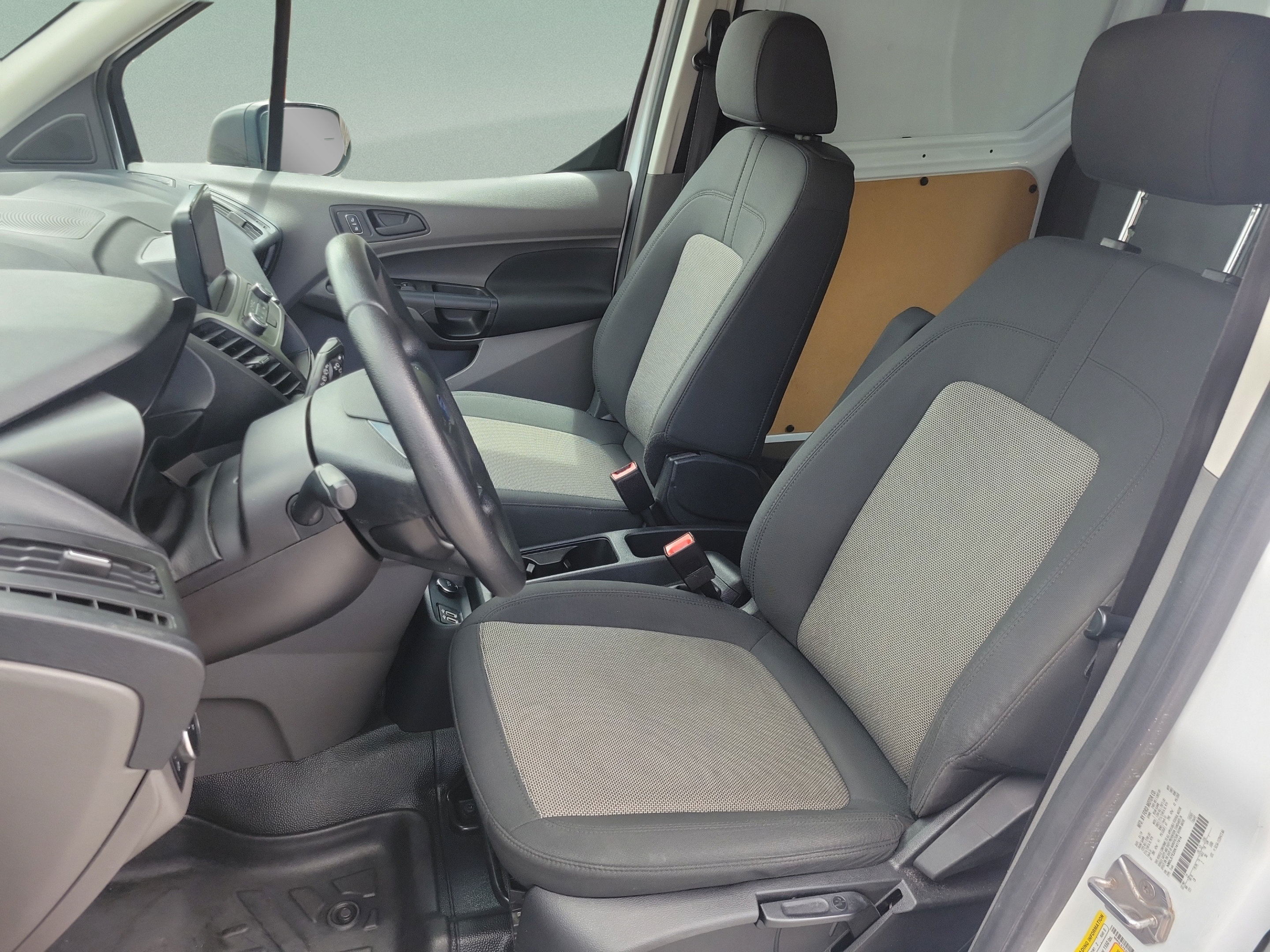 Used 2019 Ford Transit Connect XL FWD image 10