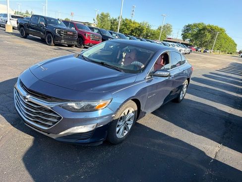 Used 2021 Chevrolet Malibu LT FWD image 5
