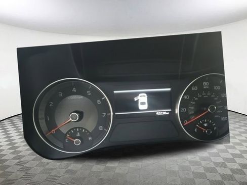 Certified 2023 Kia Forte LXS image 7