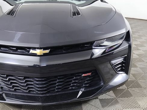 Used 2017 Chevrolet Camaro SS image 21
