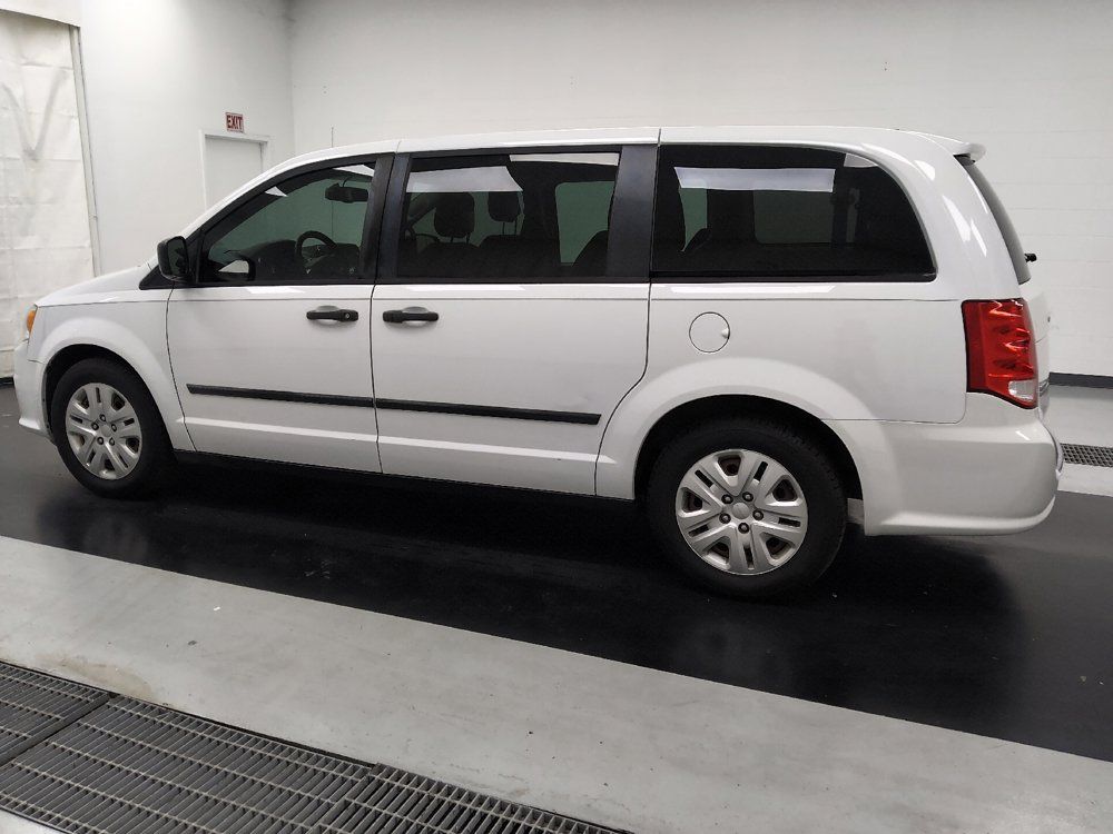Used 2016 Dodge Grand Caravan American Value Package w/ UConnect Hands-Free Group FWD image 3