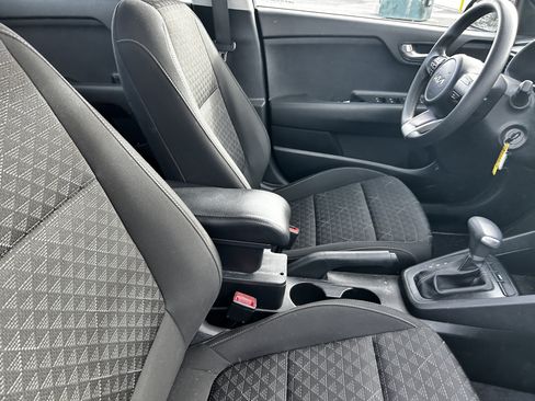 Used 2023 Kia Rio LX image 12