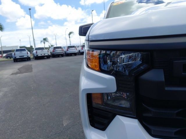 Used 2026 Chevrolet Silverado 1500 Custom RWD image 11
