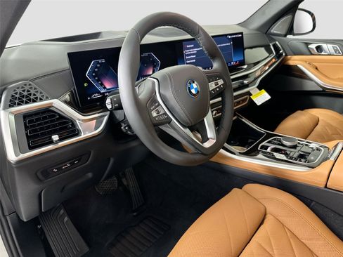 New 2026 BMW X5 M60i AWD/4WD image 18