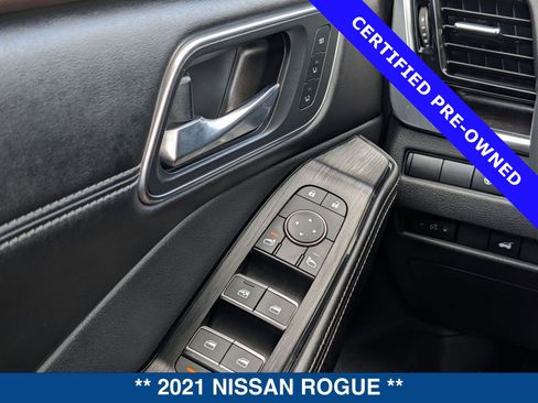 Used 2021 Nissan Rogue Platinum image 23