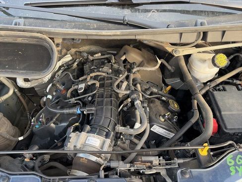 Used 2022 Ford Transit 250 Low Roof AWD image 20