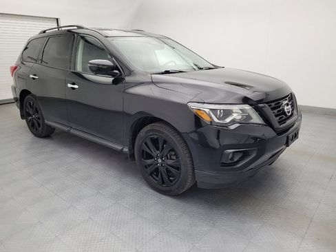 Used 2018 Nissan Pathfinder SL w/ Midnight Edition Package AWD/4WD image 11