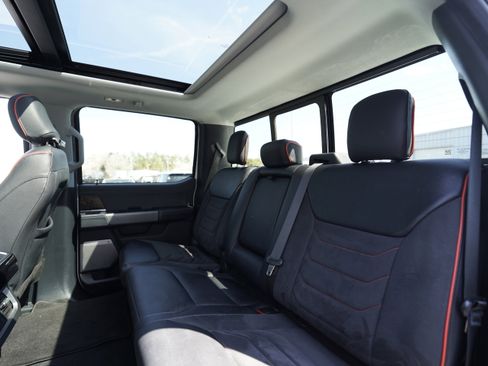 Used 2023 Ford F250 Lariat w/ Lariat Ultimate Package image 11