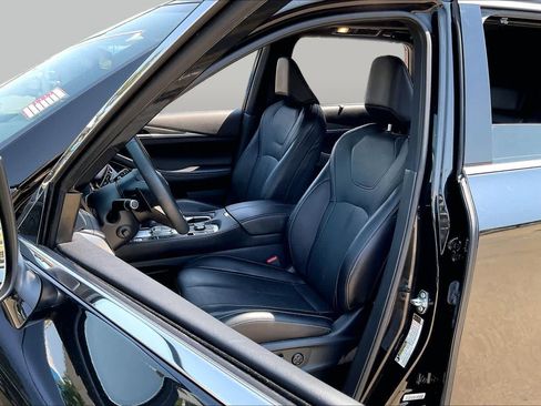 Used 2025 INFINITI QX60 Luxe w/ Black Edition AWD/4WD image 8