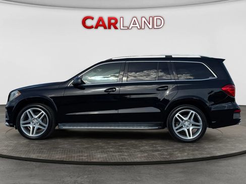 Used 2016 Mercedes-Benz GL 550 4MATIC image 2