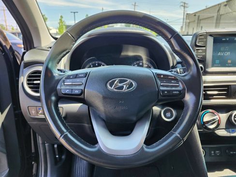 Used 2018 Hyundai Kona SEL AWD/4WD image 25