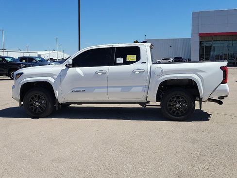New 2025 Toyota Tacoma SR5 image 2