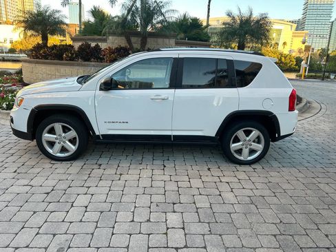 Used 2011 Jeep Compass Limited w/ Sun/Sound Group image 1