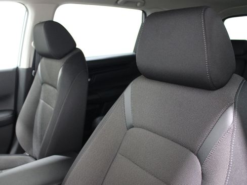 Used 2024 Honda CR-V LX image 4