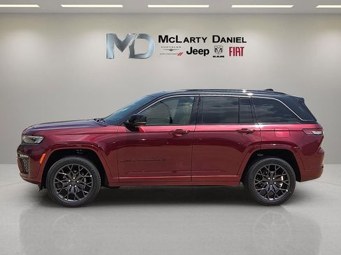 New 2026 Jeep Grand Cherokee Summit AWD/4WD image 3